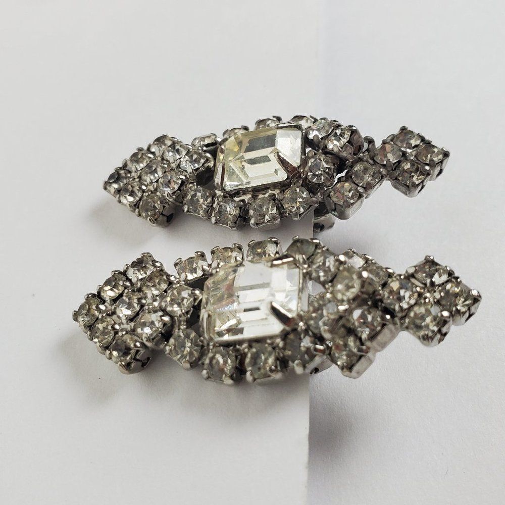 Vintage Clear Crystal Rhinestone Glass Statement Silver Tone Clip On Earrings - Picture 5 of 10